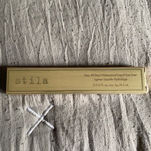Stila Waterproof Liquid Eye Liner